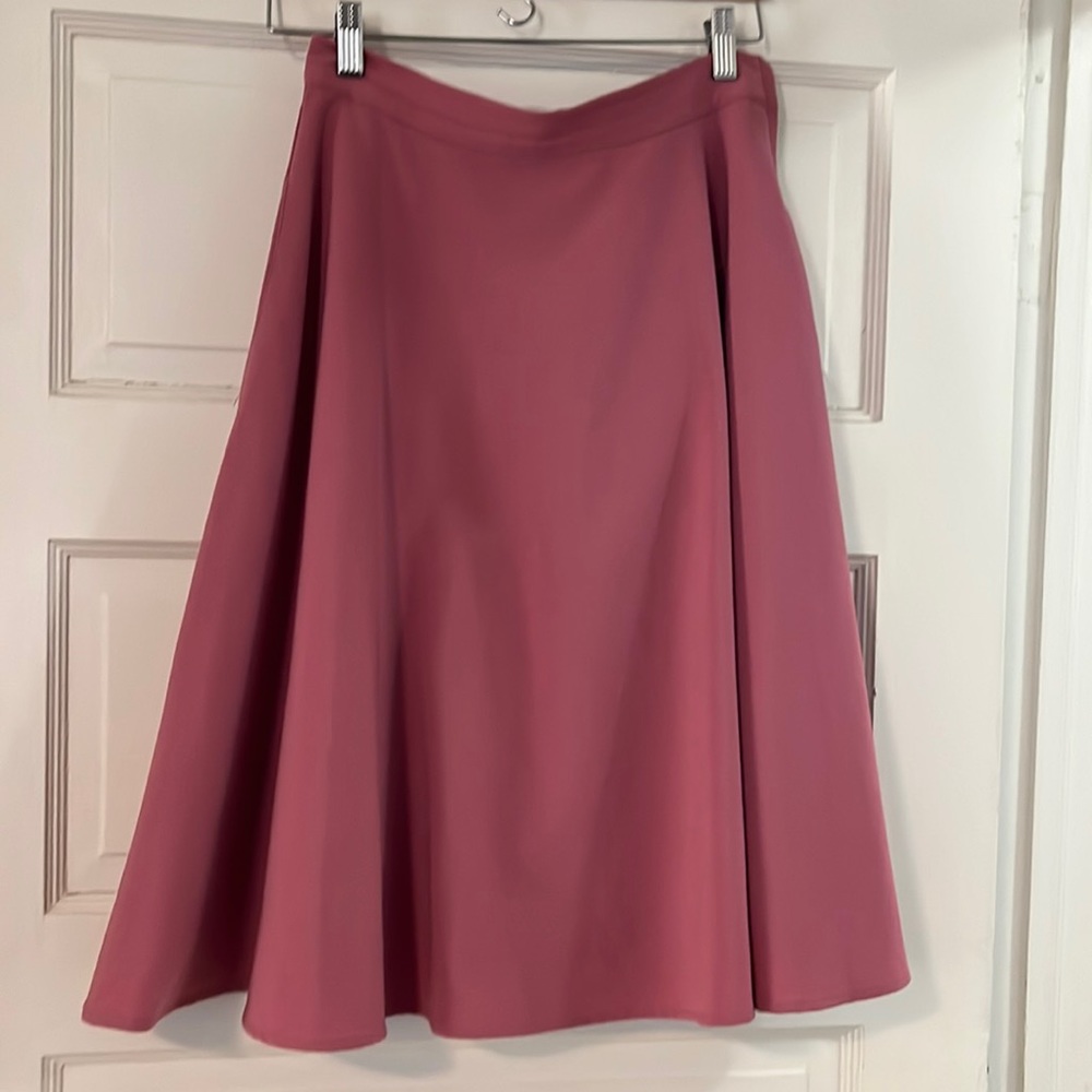 ModCloth Just This Sway skirt in rose - Size M